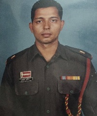 The Major who Single-handedly Killed Four Terrorists