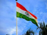 Was hoisting the national flag in private property restricted as per Flag Code before&nbsp;2002